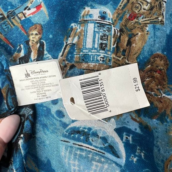 New Disney Parks Authentic Star Wars Neck Scarf Wrap Luke Leia Han Solo R2-D2 - Picture 9 of 10